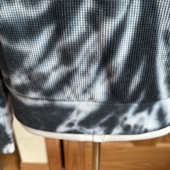 R D STYLE TYE DYE ZIPPER  HOODED SWEATSHIRT XS NWT - Picture 7 of 11